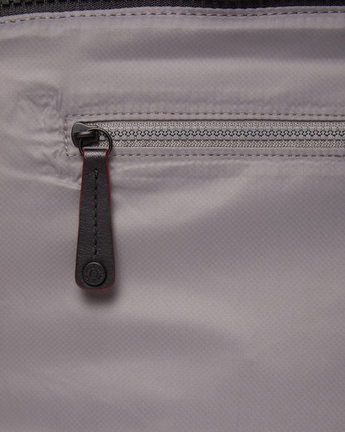 Metro Pouch